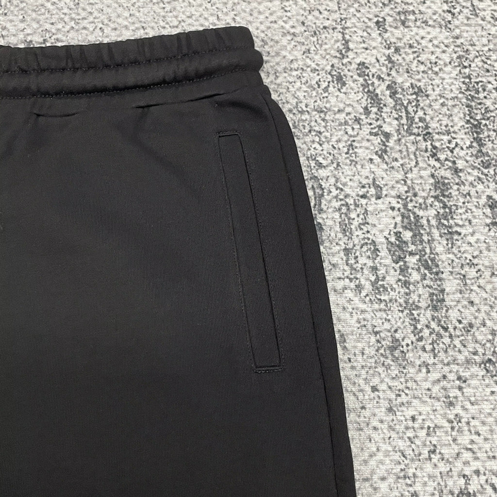 Close-up of side pocket
